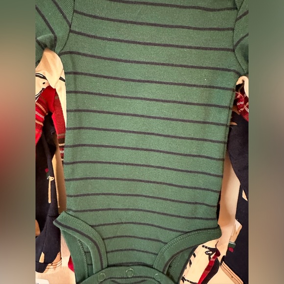 Carters Baby Navy Reindeer 4 Pack Onesies NWT Various Sizes - Picture 3 of 6